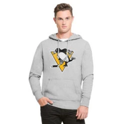 NHL Pittsburgh Penguins Knockaround '47 HEADLINE Pullover Mi